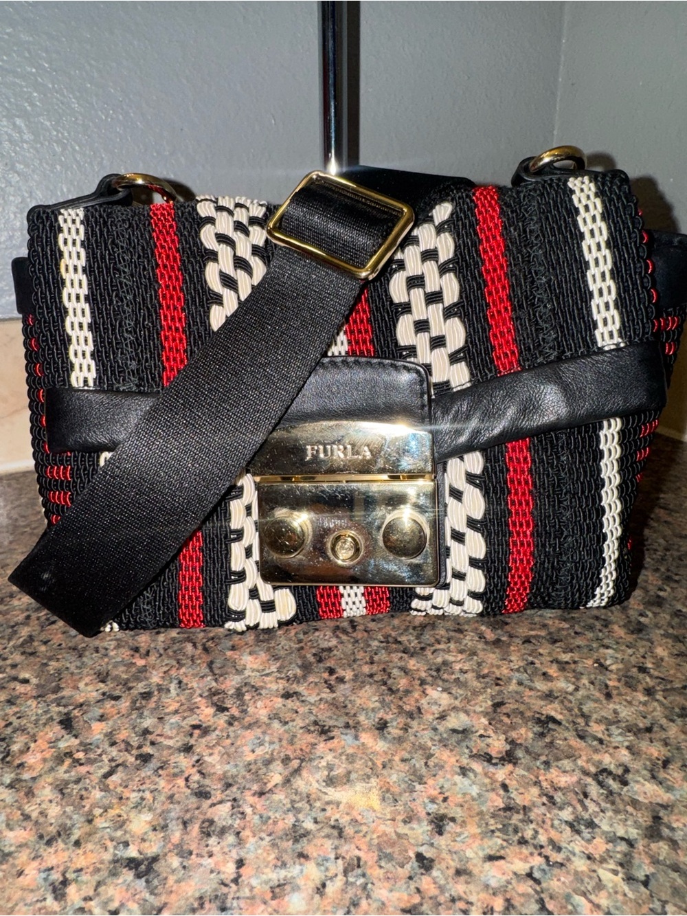 FURLA Metropolis RARE!!! Woven Stripe Crossbody Shoulder Bag - Picture 11 of 11